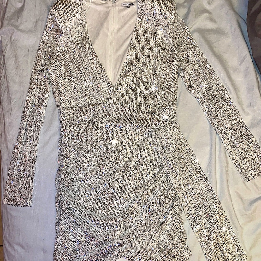 Women's sequence dress